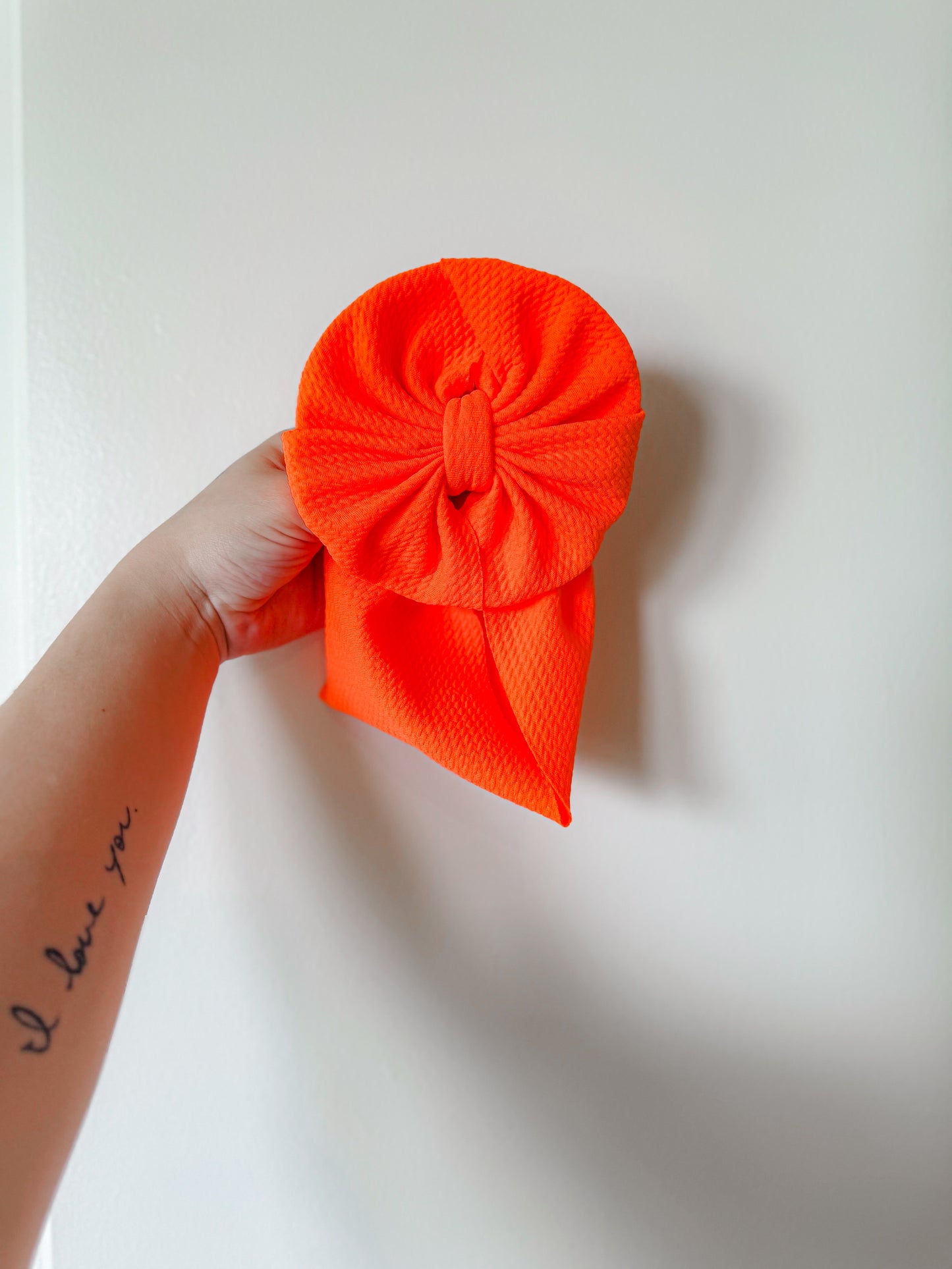 Neon Orange 🧡