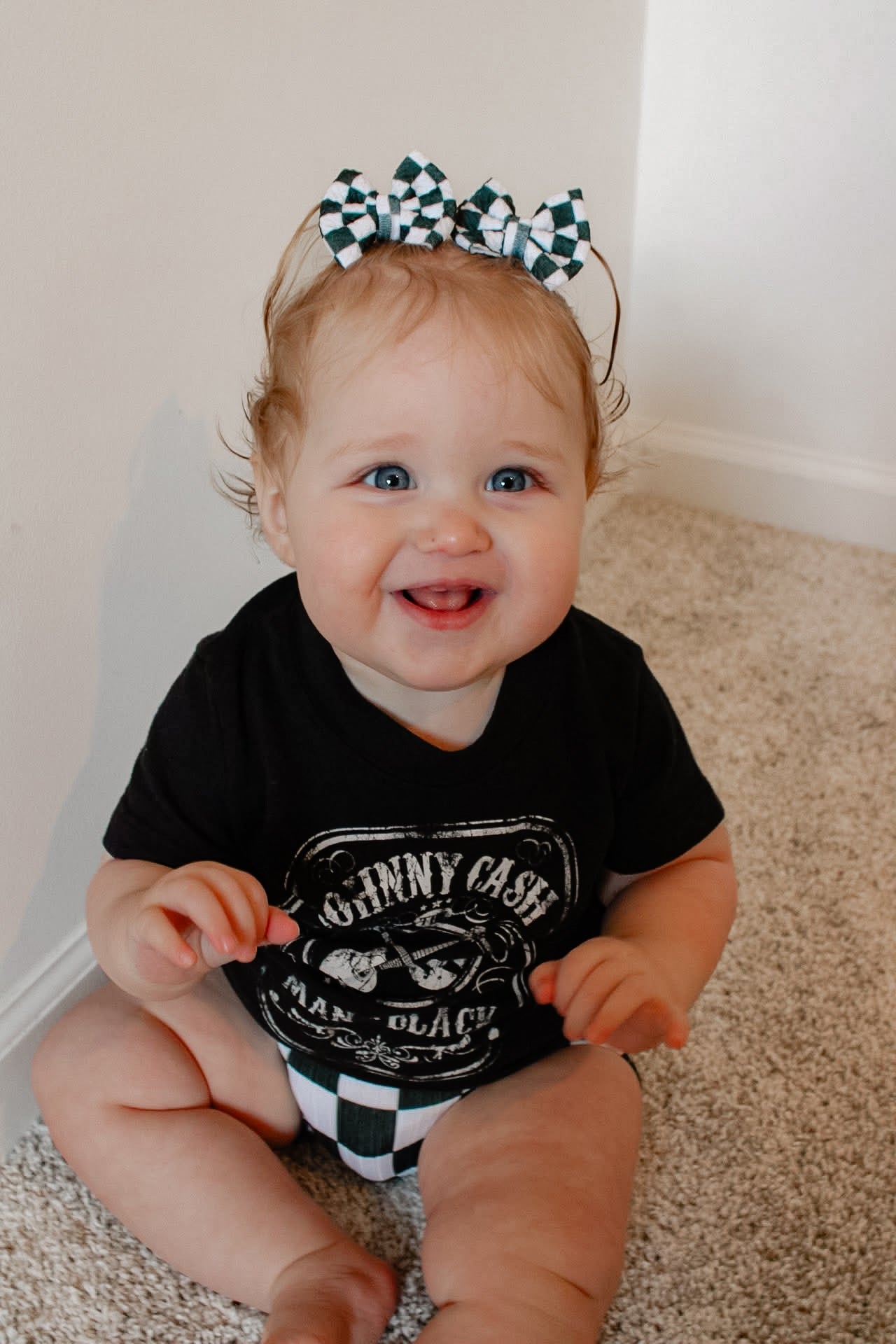 B&W Checkered Bummies